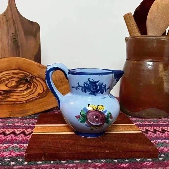 Grannycore Blue Vintage Floral Pitcher - Picture 7 of 7
